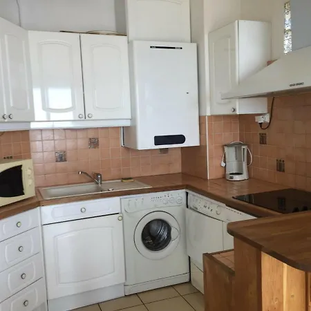 Apartment Duplex T3 6 Pers, A 2 Pas, Parking Prive - Fr-1-81-497 Le Barcarès