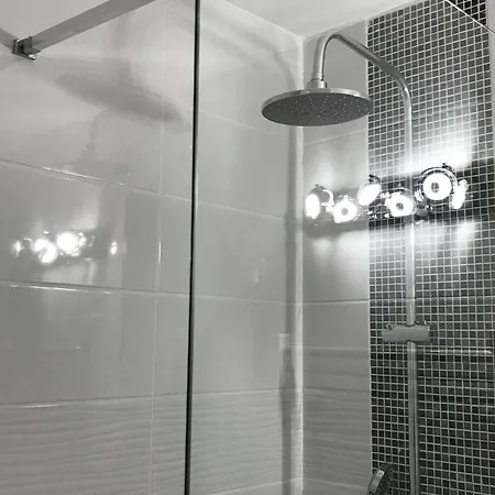 Apartment Duplex T3 6 Pers, A 2 Pas, Parking Prive - Fr-1-81-497